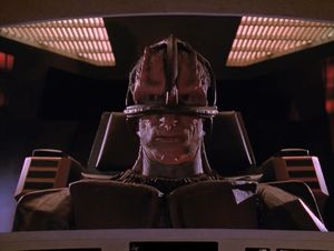 Gul Macet looms on the screen of the Enterprise, his fierce look only marred by a weird harness thing he is wearing on his face.